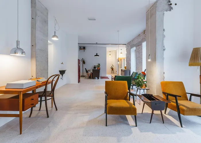 Hostel 2nd Station *